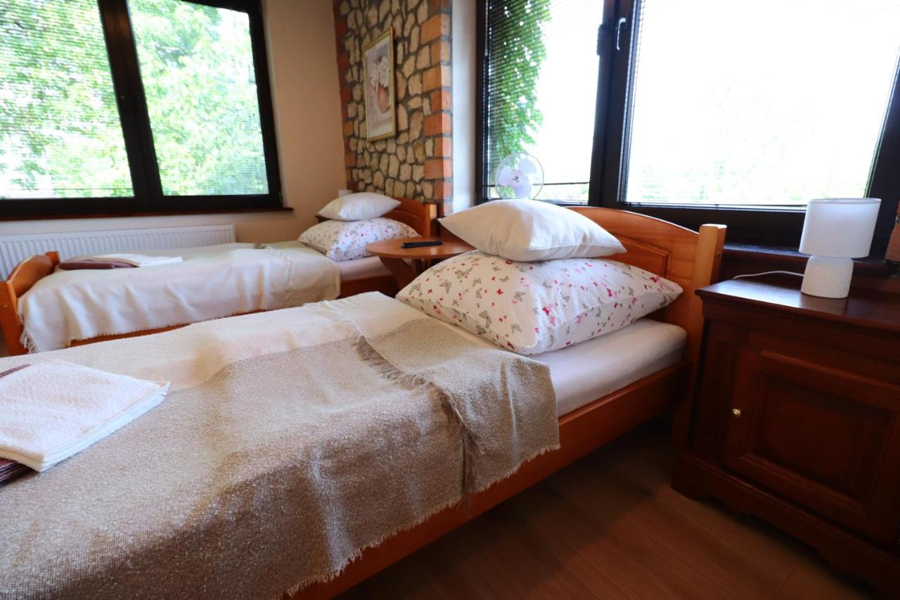 Hotel Karczma Pod Jesionem Brdow Exteriér fotografie