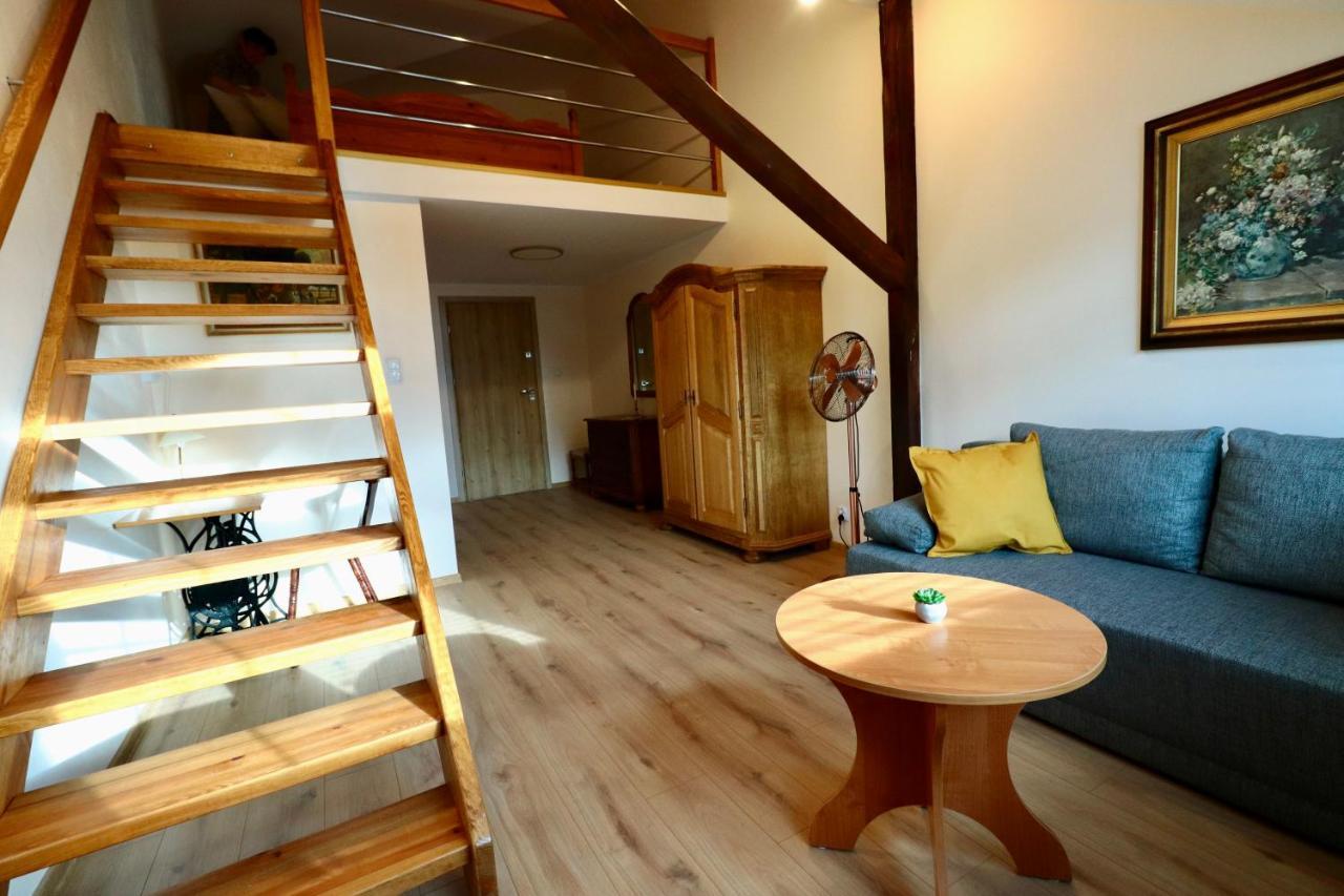 Hotel Karczma Pod Jesionem Brdow Exteriér fotografie